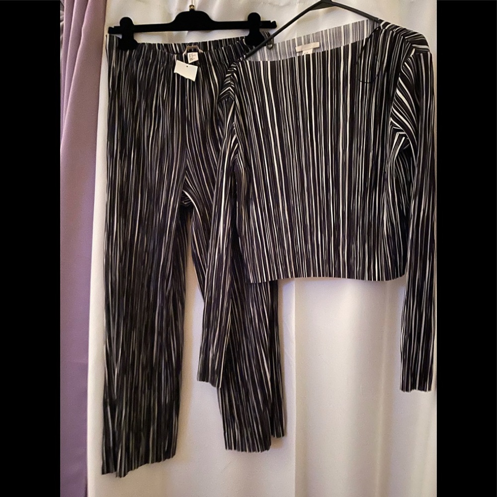Two PiecE H&M Set